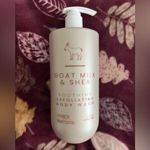 Soothing Goat Milk & Shea Exfoliating Body Wash